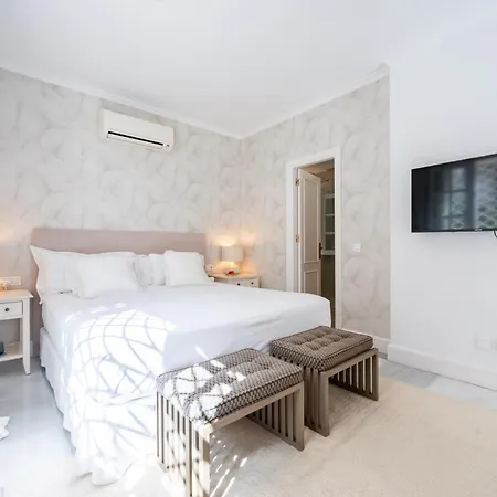 Aurora Boutique - Only Adults Frühstückspension 4*