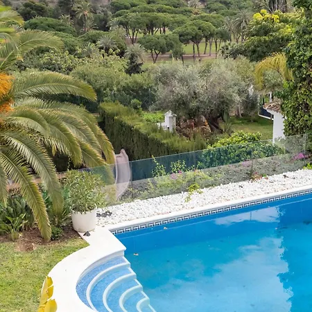 Aurora Boutique - Only Adults Bed & Breakfast 4*