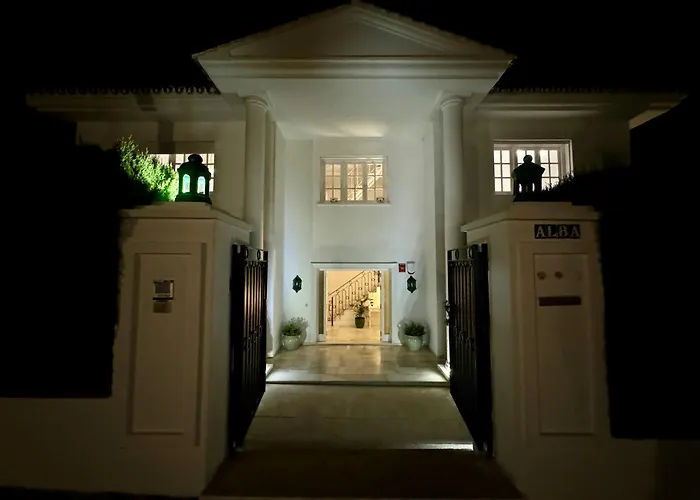 Aurora Boutique - Only Adults Nocleg ze śniadaniem 4*