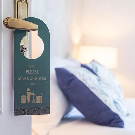 Aurora Boutique House - Only Adults Bed & Breakfast Marbella