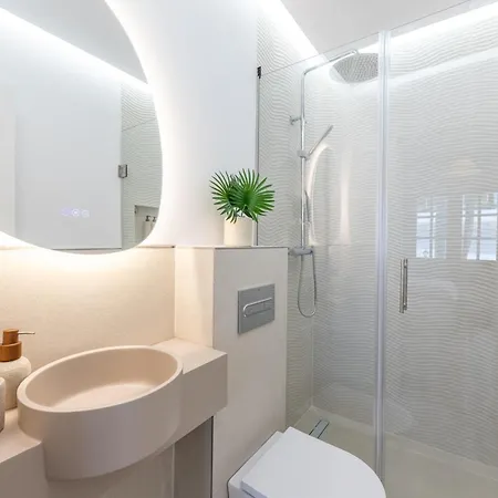 Aurora Boutique House - Only Adults Bed & Breakfast
