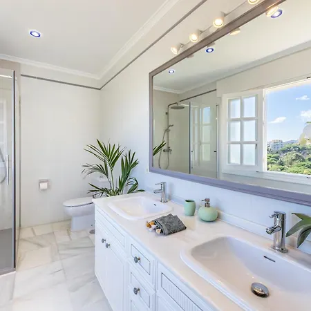 Bed & Breakfast Aurora Boutique House - Only Adults *