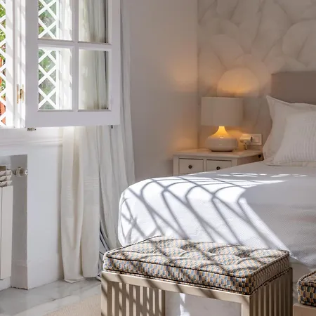 Aurora Boutique - Only Adults