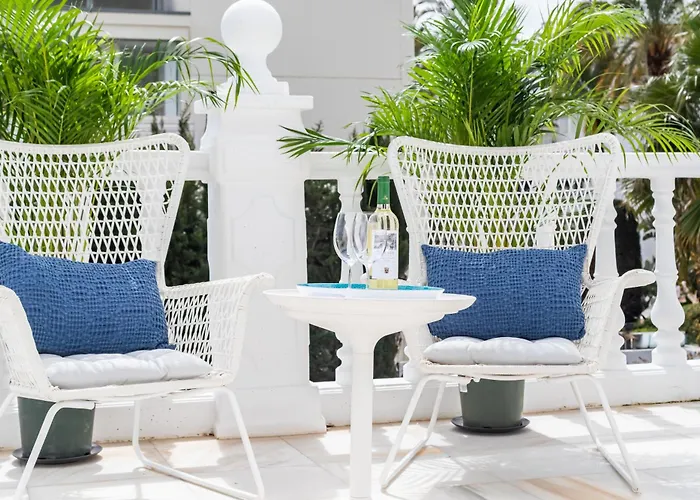 Aurora Boutique - Only Adults Готель типу 