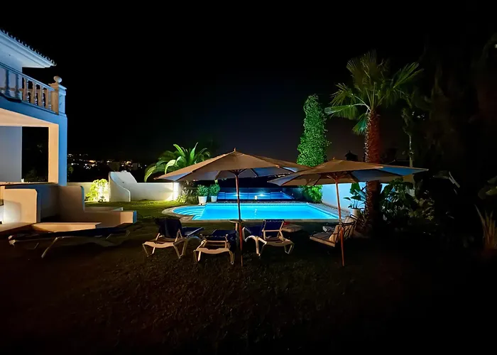 Aurora Boutique - Only Adults Oda ve Kahvaltı Marbella
