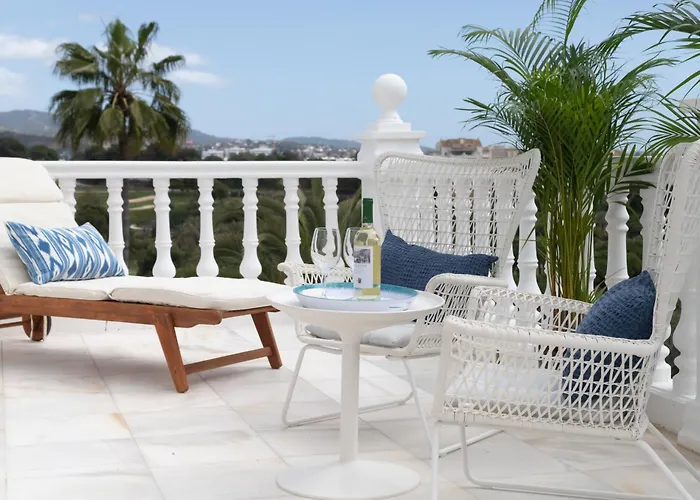 Aurora Boutique - Only Adults 4* ماربيا